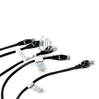 آلة وضع العلامات الأوتوماتيكية 1500-1800pcs / H لطباعة علامة كبل USB